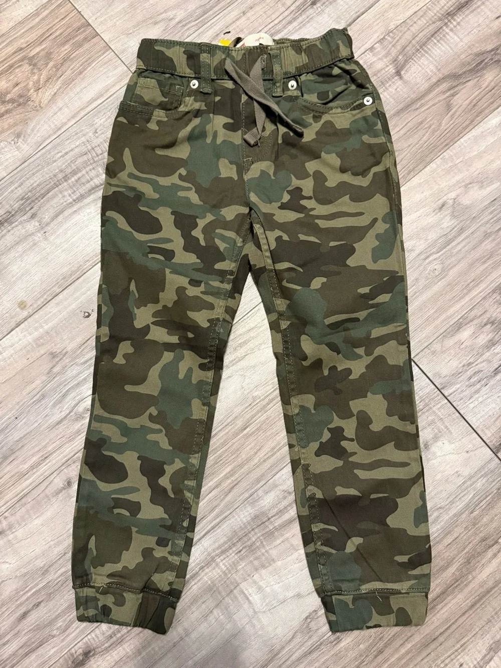 Levi's youth Camouflage Pants - Olive Green & Dark Green